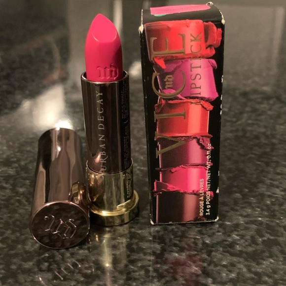 Urban Decay Other - URBAN DECAY SHEER ANARCHY lipstick